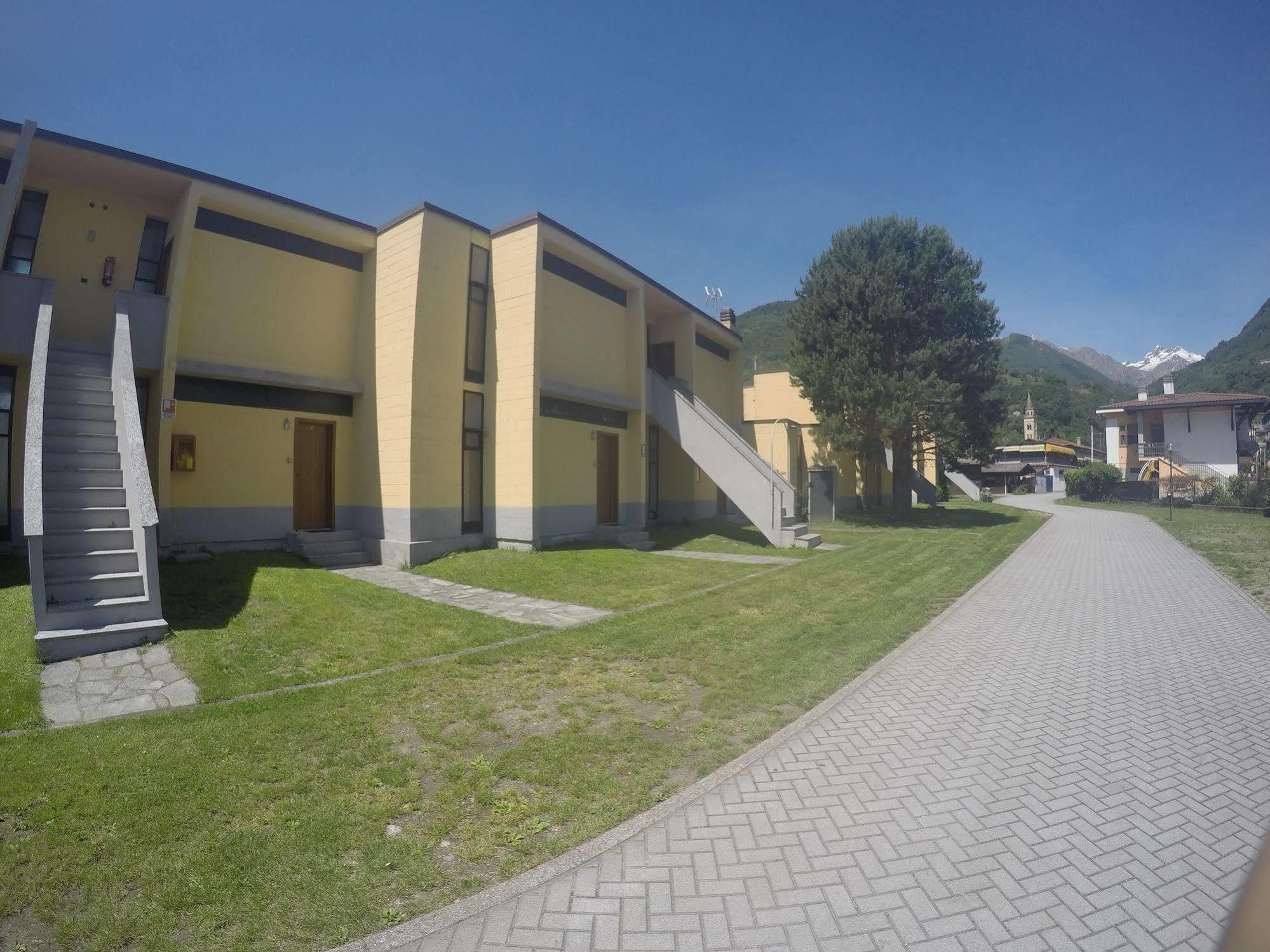 Camping Villaggio Paradiso 2*